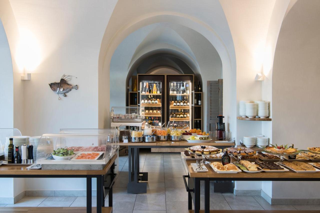 Grand Hotel Portovenere Porto Venere Bagian luar foto